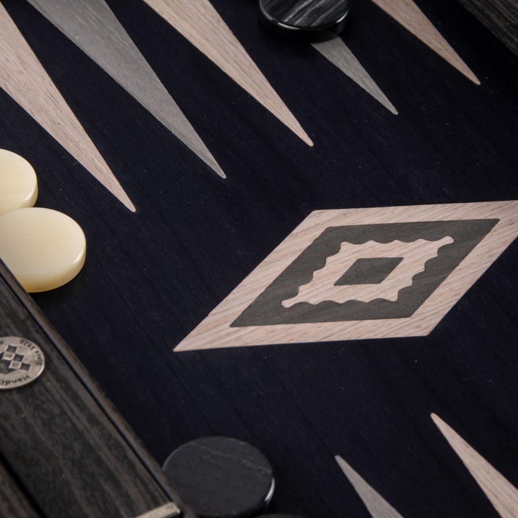 Backgammon: Pearly Grey Vavona - Medium